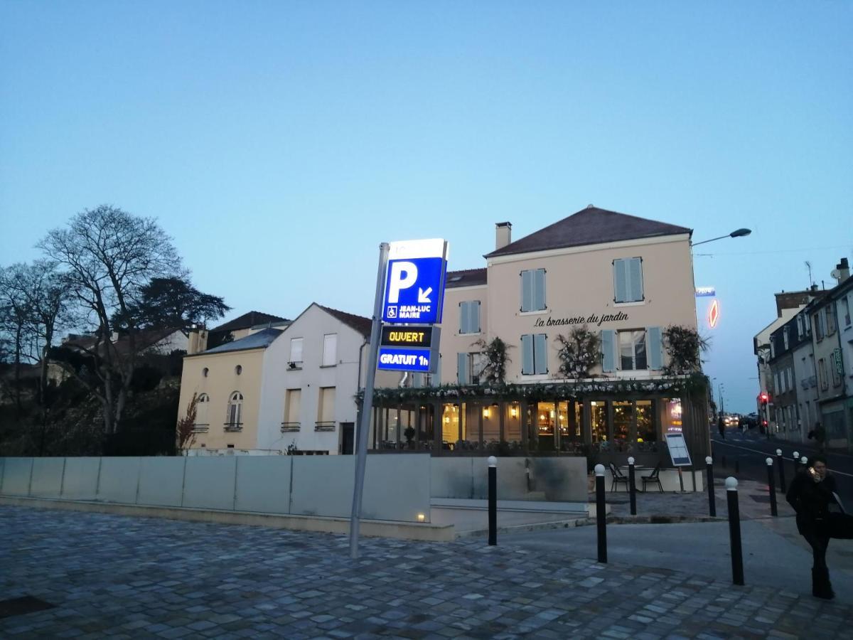 Le Cosy & Boise De Pontoise Apartment Luaran gambar